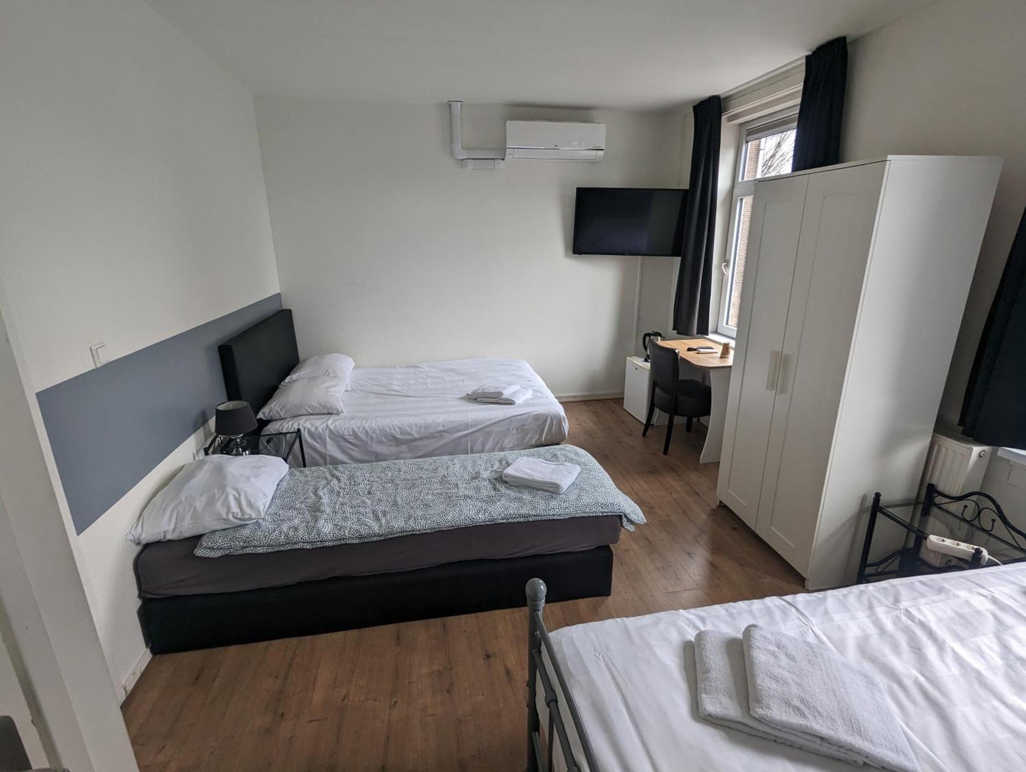 Hotel-chao Nl 24 Open 2*